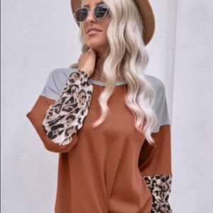 Rust, color blocked, leopard top